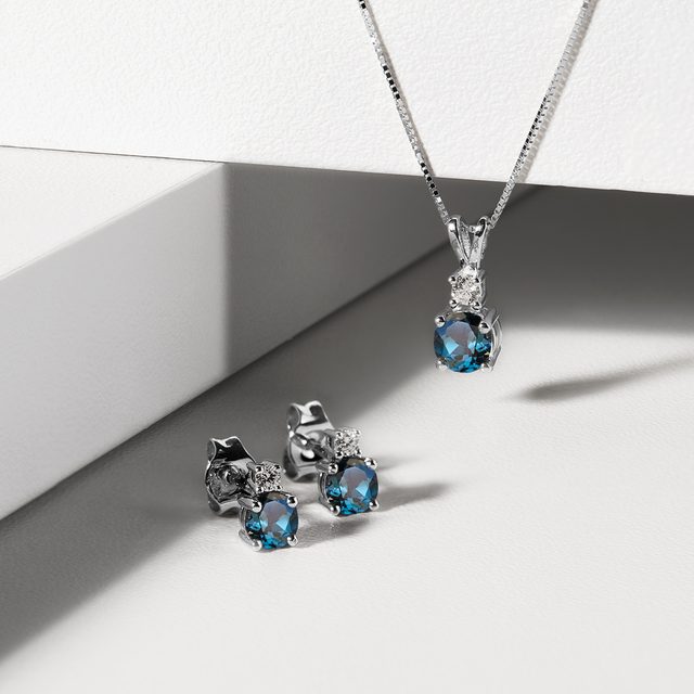 ZAWIESZKA Z TOPAZEM 5 MM I DIAMENTEM W BIAŁYM ZŁOCIE - WISIORKI - 