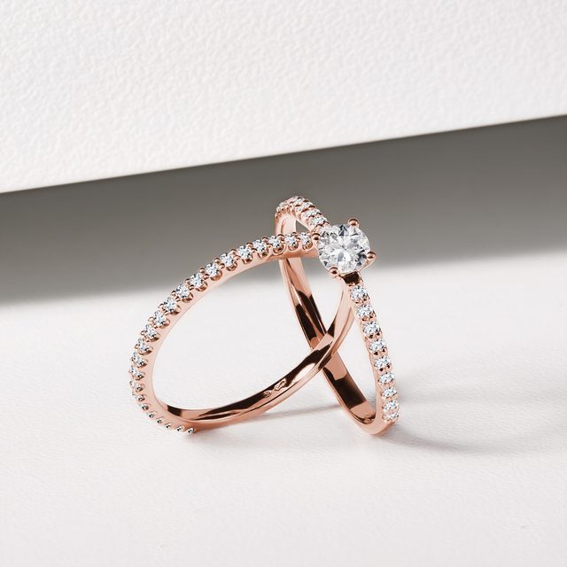 DELICATE DIAMOND WEDDING RING IN ROSE GOLD - WOMEN'S WEDDING RINGS - 