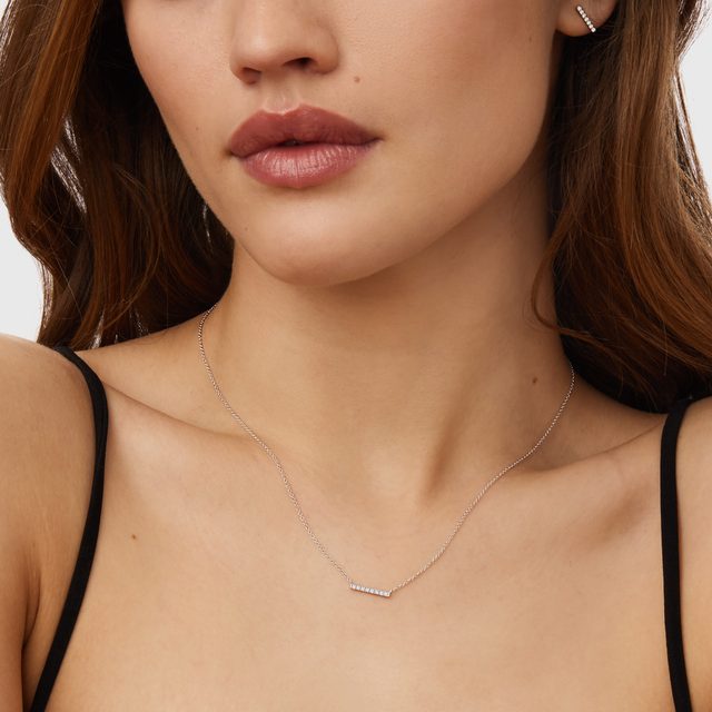 HALSKETTE MIT DIAMANTSTAB IN WEISSGOLD - KETTEN MIT DIAMANTEN - 