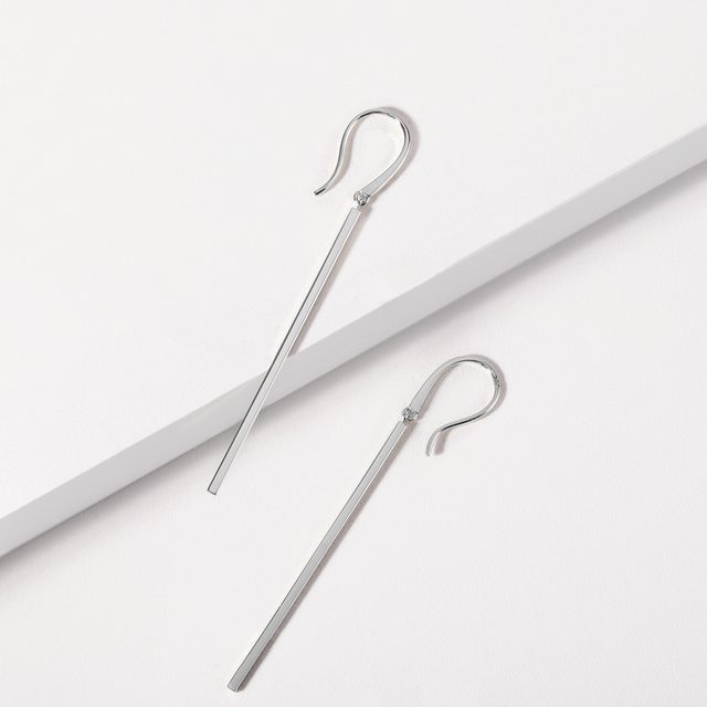 BOUCLES D'OREILLES CHAÎNETTE EN OR BLANC - BOUCLES D'OREILLES EN OR BLANC - 