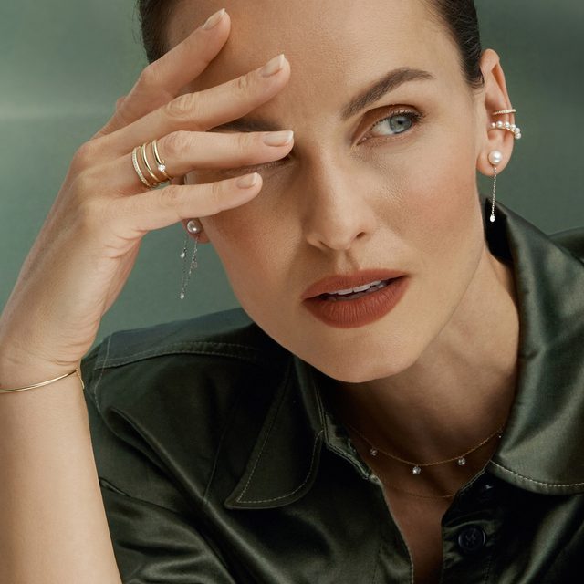 VARIABILNÍ PERLOVÉ NÁUŠNICE S DIAMANTY A ŘETÍZKEM V BÍLÉM ZLATĚ - PERLOVÉ NÁUŠNICE - 