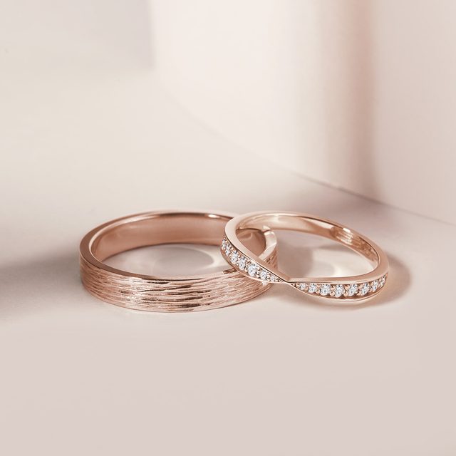 BRILLIANT RING MADE OF ROSE GOLD - WOMEN'S WEDDING RINGS - 