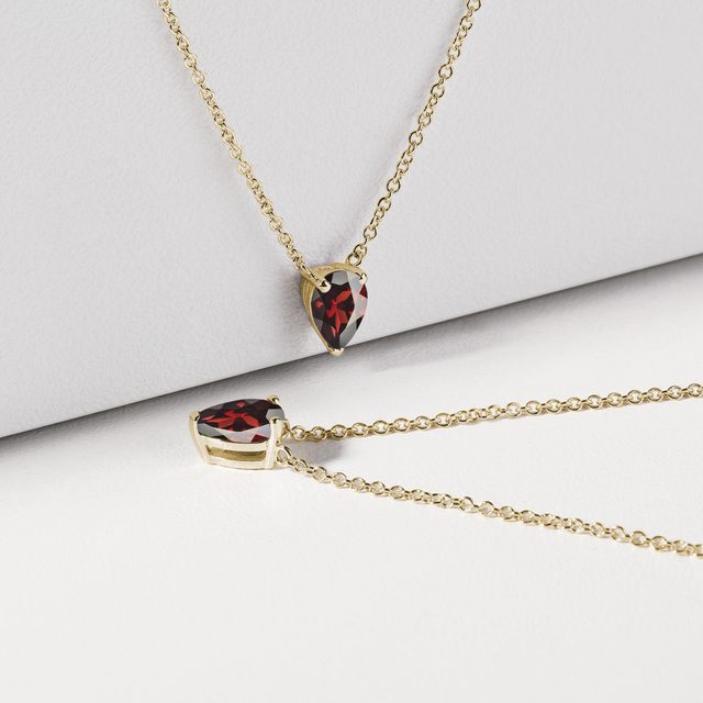 COLLIER EN OR AVEC GRENAT TAILLE POIRE - COLLIERS AVEC GRENAT - 