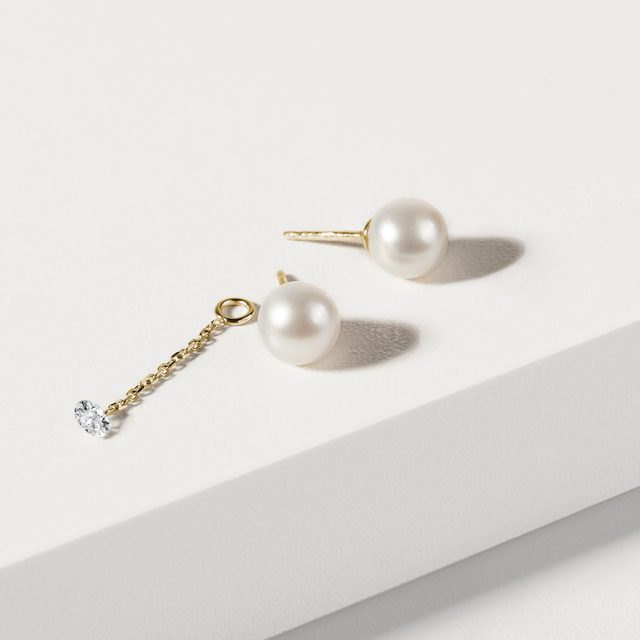 PERLOVÉ VISIACE NÁUŠNICE 2V1 S DIAMANTMI V ŽLTOM 14K ZLATE - PERLOVÉ NÁUŠNICE - 