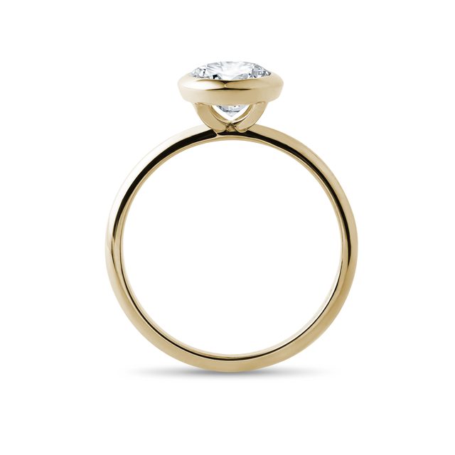 STRIKING YELLOW GOLD OVAL DIAMOND RING - RINGS WITH LAB-GROWN DIAMONDS - 