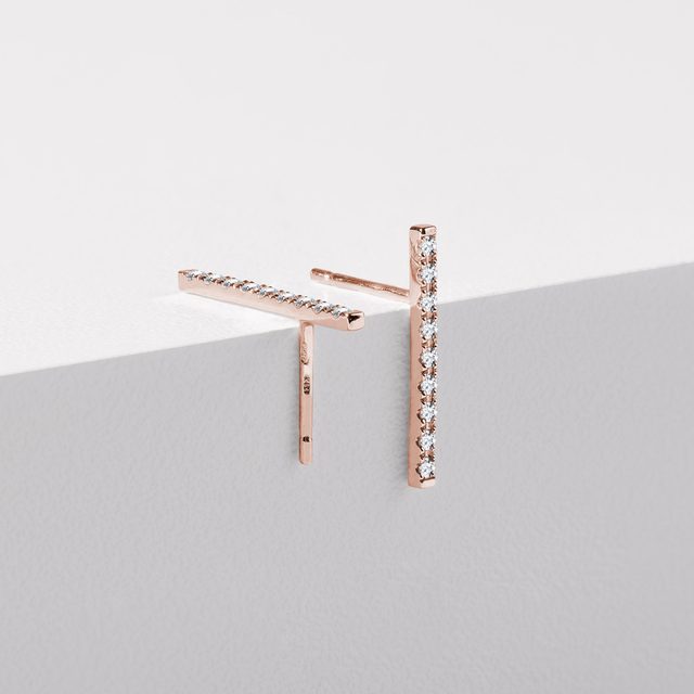 BOUCLES D'OREILLES BARRE EN OR ROSE AVEC DIAMANT - BOUCLES D'OREILLES EN DIAMANT - 