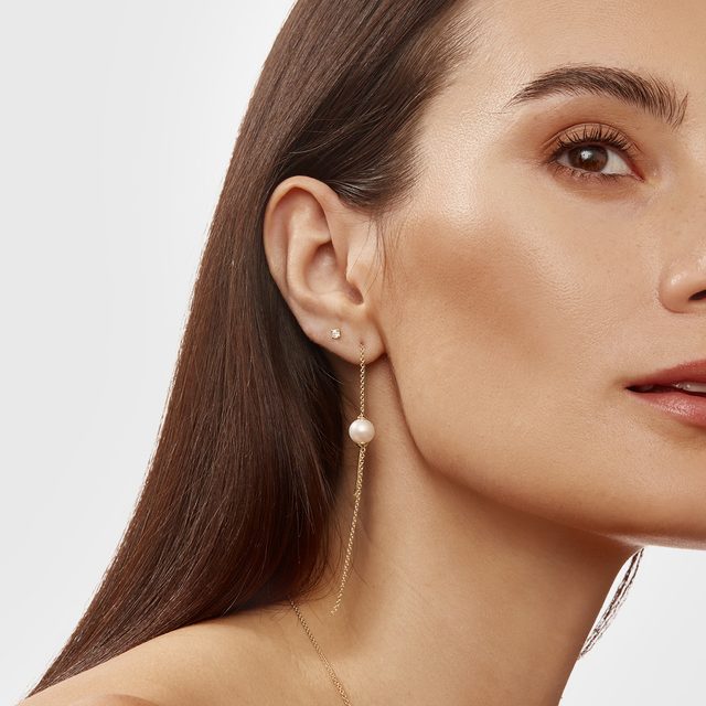 BOUCLES D'OREILLES MODERNES EN OR JAUNE AVEC PERLE - BOUCLES D'OREILLES EN PERLES - 