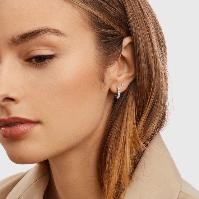 DIAMOND HUGGIE HOOPS IN WHITE GOLD - DIAMOND EARRINGS - 