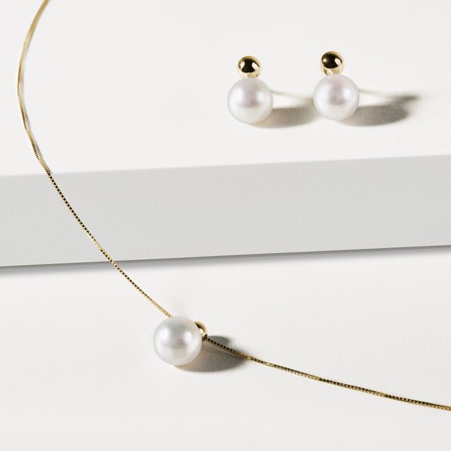 ENSEMBLE DE BIJOUX EN OR JAUNE AVEC PERLES D'EAU DOUCE - PARURES DE BIJOUX - 