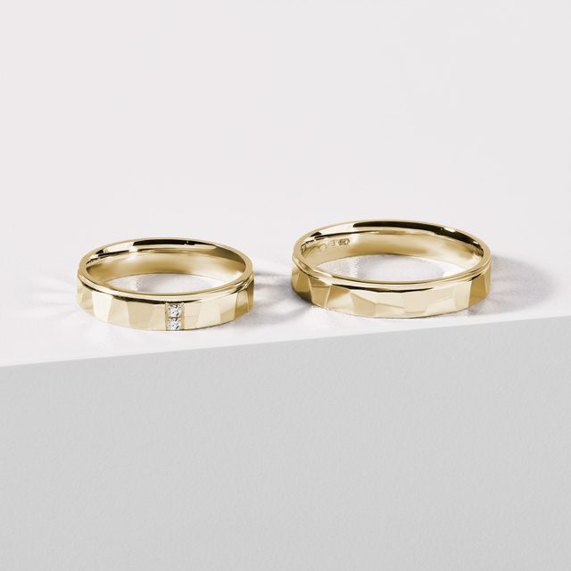 DAMENRING MIT ZWEI DIAMANTEN IN GELBGOLD - RINGE DIAMANT - 