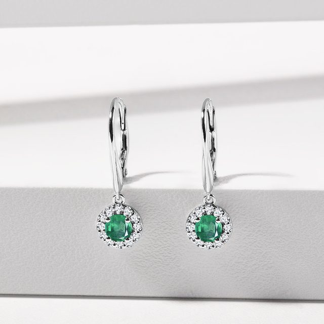 OHRRINGE AUS WEISSGOLD MIT SMARAGDEN UND DIAMANTEN - OHRRINGE MIT SMARAGD - 