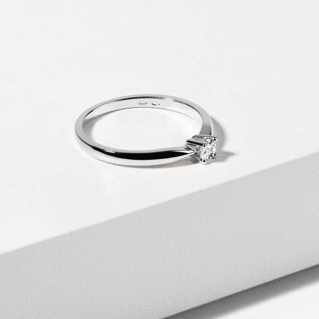 FEINER BRILLANTRING AUS WEISSGOLD - VERLOBUNGSRINGE MIT BRILLANT - 