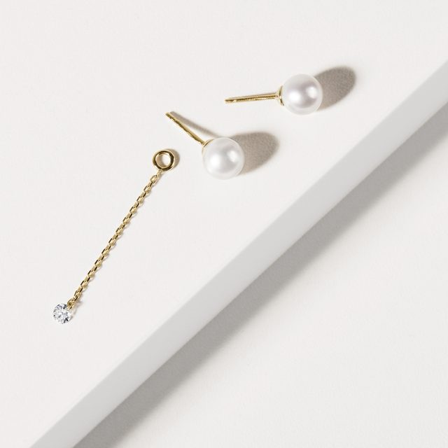 PEARL AND DIAMOND CHAIN EARRINGS IN 14K GOLD - PEARL EARRINGS - 