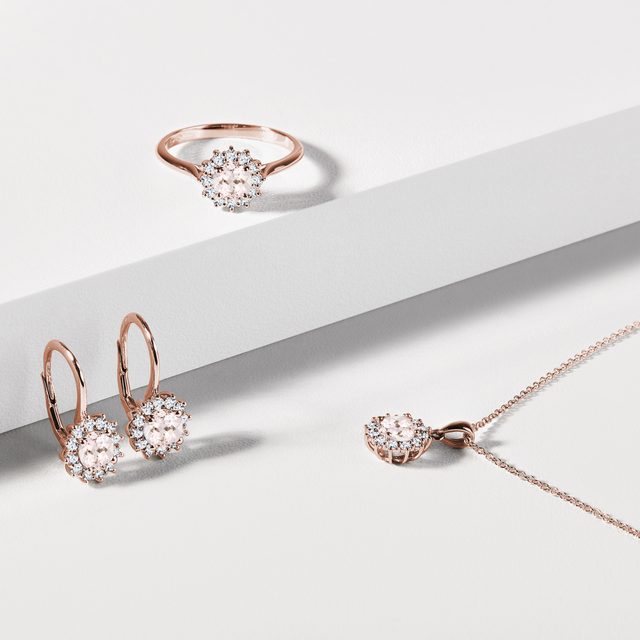 COLLIER D'OR ROSE AVEC MORGANITE ET BRILLANTS - COLLIERS AVEC MORGANITE - 