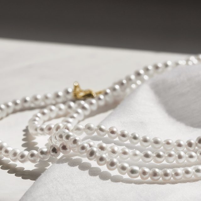 LONG FRESHWATER PEARL NECKLACE - PEARL NECKLACES - 