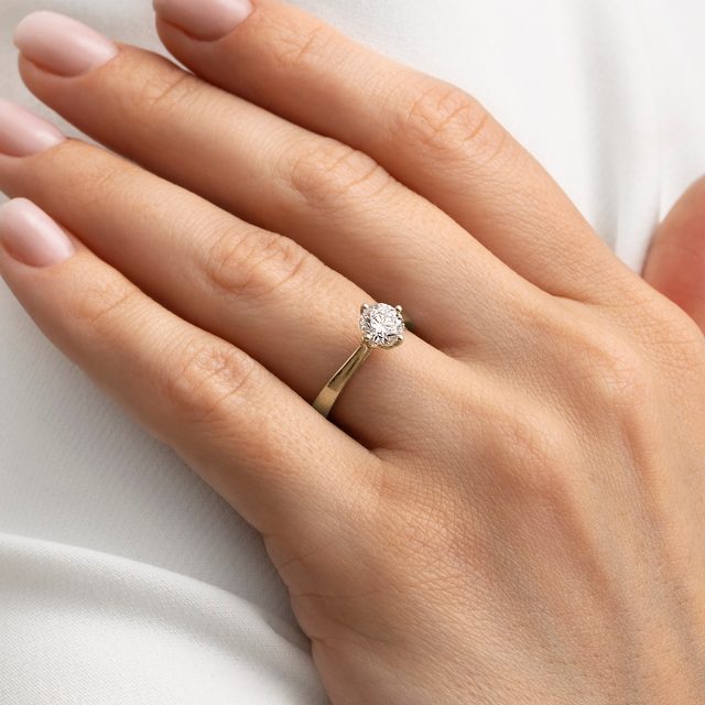 BAGUE DE FIANÇAILLES EN OR JAUNE AVEC DIAMANT TAILLE BRILLANT 0,8 CT - BAGUES AVEC DIAMANTS DE SYNTHÈSE - 