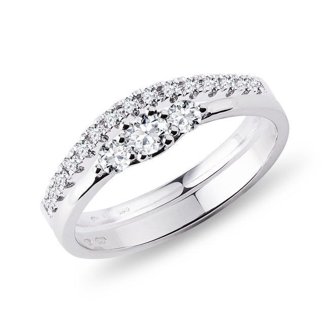 ELEGANTES VERLOBUNGS- UND EHERING IN WEISSGOLD - TRAURING- UND VERLOBUNGSSETS - 