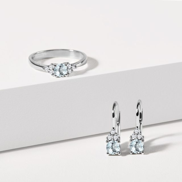 BOUCLES D'OREILLES AVEC AIGUE-MARINE ET DIAMANTS EN OR BLANC - BOUCLES D'OREILLES EN AIGUE-MARINE - 