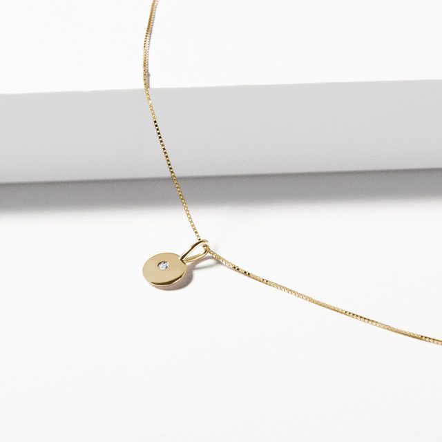 PENDENTIF EN OR AVEC MÉDAILLON ET DIAMANT - PENDENTIFS - 