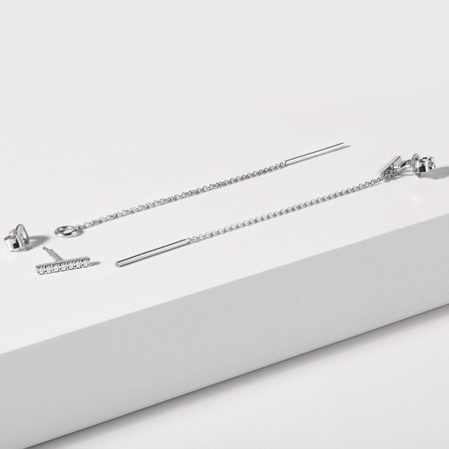 DIAMOND CHAIN BAR EARRINGS IN WHITE GOLD - DIAMOND EARRINGS - 