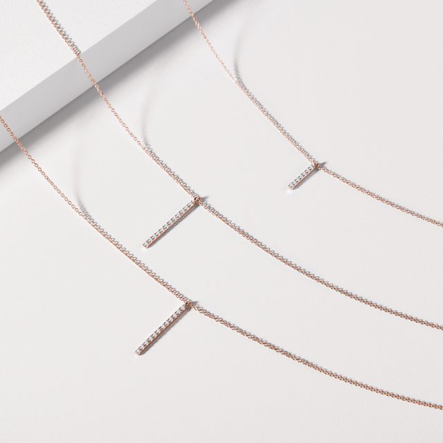 COLLIER AVEC BARRETTE DE DIAMANTS VERTICALE EN OR ROSE - COLLIERS AVEC DIAMANTS - 