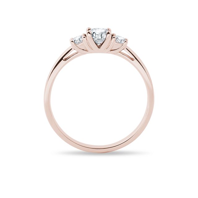 DIAMANTOVÝ ZÁSNUBNÝ PRSTEŇ Z RUŽOVÉHO ZLATA - DIAMANTOVÉ ZÁSNUBNÉ PRSTENE - 