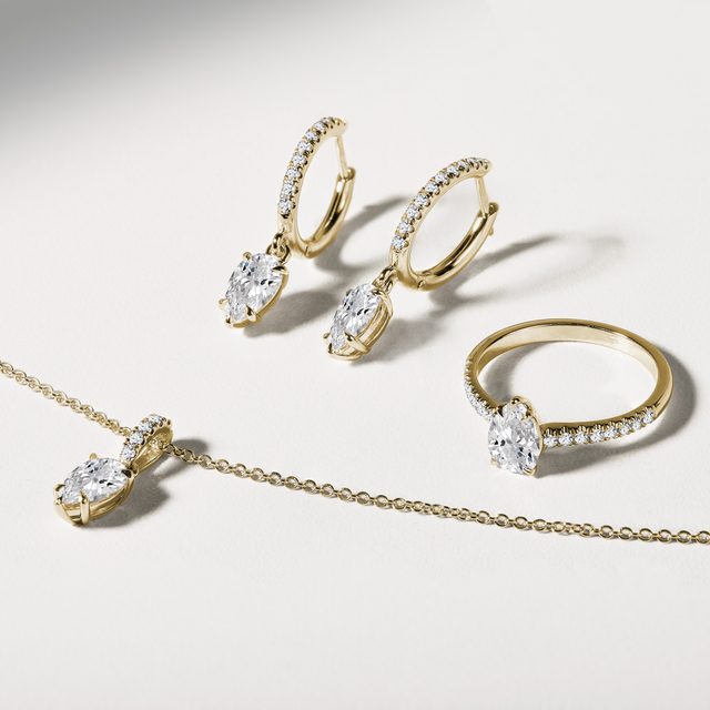 WOMEN'S DIAMOND GOLD NECKLACE - DIAMOND NECKLACES - 