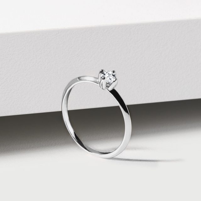 RING MIT 0,15 CT DIAMANT IN WEISSGOLD - VERLOBUNGSRINGE MIT BRILLANT - 