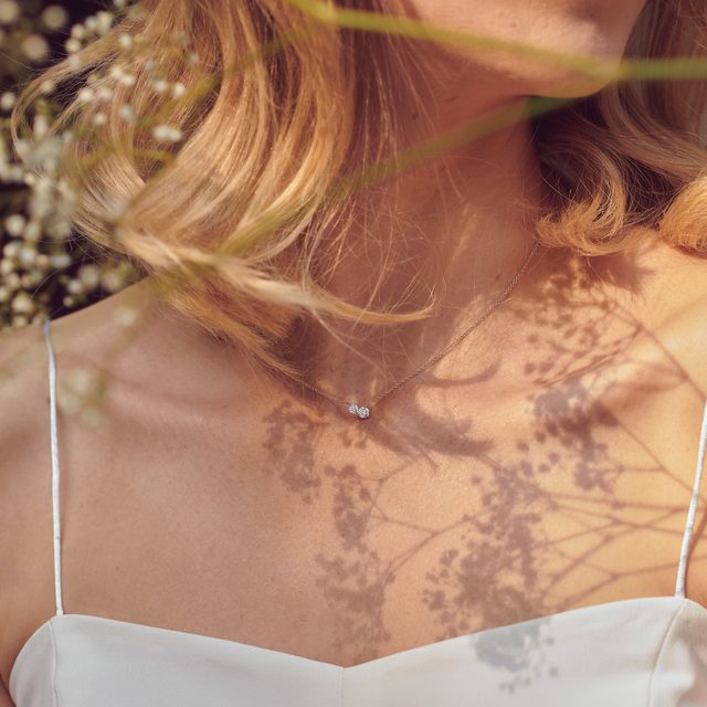 HALSKETTE AUS ROSÉGOLD MIT DIAMANT - KETTEN MIT DIAMANTEN - 