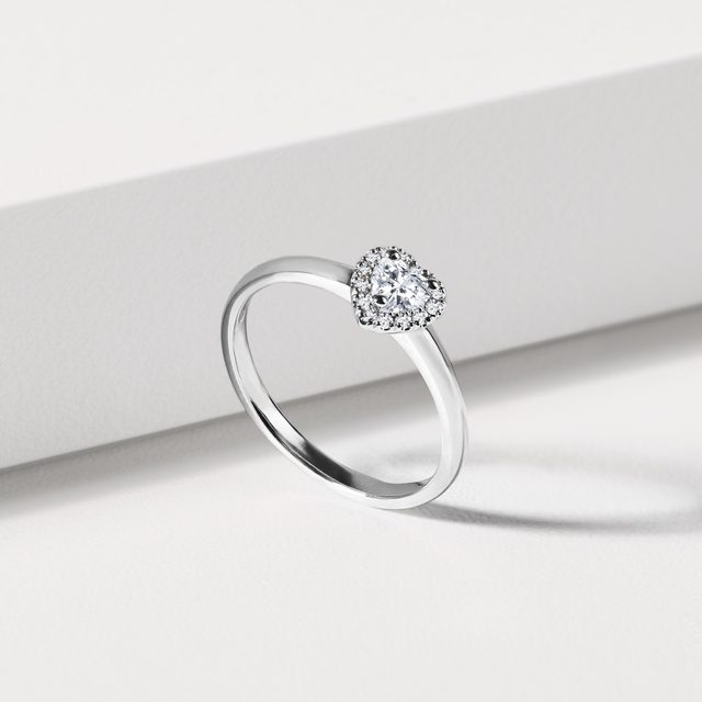 VERLOBUNGSRING MIT DIAMANTHERZ IN 14 KT WEISSGOLD - VERLOBUNGSRINGE DIAMANTEN - 