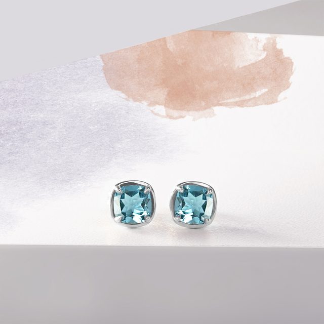 NÁUŠNICE PECKY Z BÍLÉHO ZLATA S TOPAZY - NÁUŠNICE S TOPAZEM - 