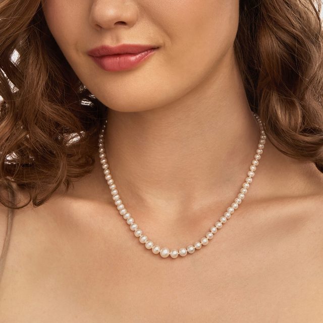 COLLIER DE PERLES AVEC FERMOIR EN OR - COLLIERS DE PERLES - 