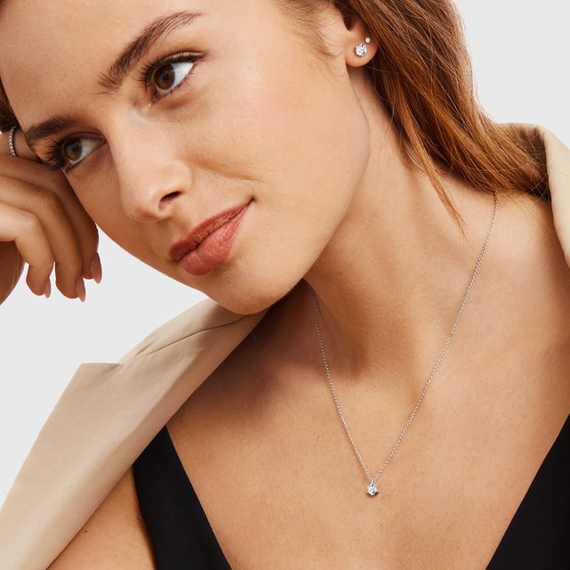 PENDANT WITH BRILLIANT IN WHITE GOLD - DIAMOND NECKLACES - 