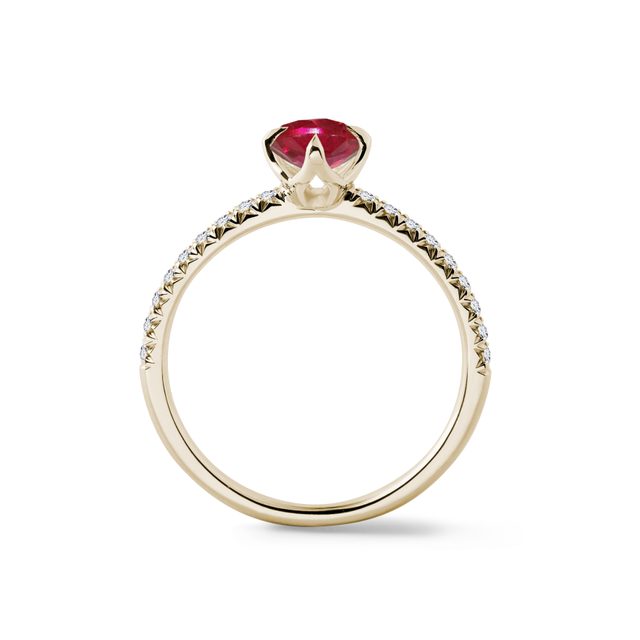 BAGUE EN OR JAUNE, RUBIS ET DIAMANTS - BAGUES DE FIANÇAILLES EN RUBIS - 