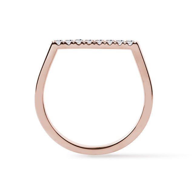 BAGUE EN OR ROSE DE SURFACE PLATE, AVEC UNE RANGÉE DE DIAMANTS - BAGUES EN DIAMANT - 