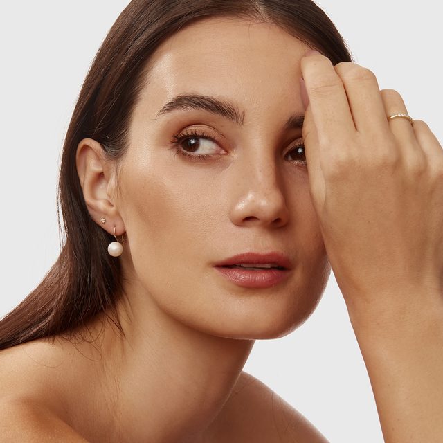 PERLENOHRRINGE IN GELBGOLD - PERLEN OHRRINGE - 