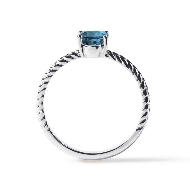 WEISSGOLDRING MIT OVALEM LONDONER TOPAZ - RINGE TOPAS - 