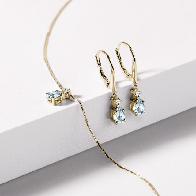 AQUAMARINE DROP EARRINGS IN YELLOW GOLD - AQUAMARINE EARRINGS - 