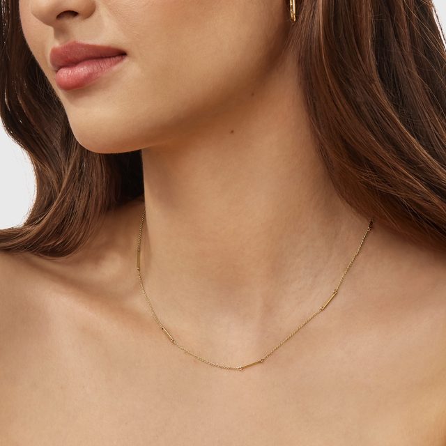 COLLIER EN OR À FINES BARRETTES - CHAÎNES EN OR - 