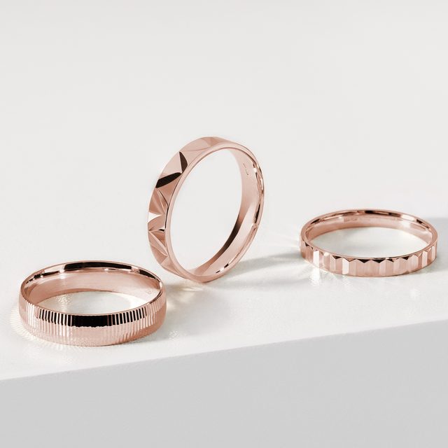 CARVED ROSE GOLD MEN’S ZIG ZAG RING - RINGS FOR HIM - 