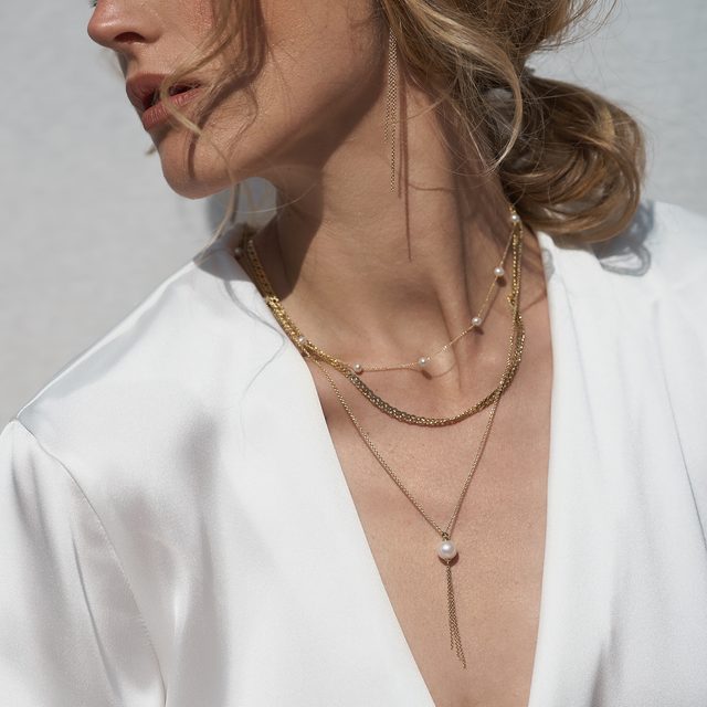 NÁHRDELNÍK ZE ŽLUTÉHO 14K ZLATA S PERLIČKAMI - PERLOVÉ NÁHRDELNÍKY - 