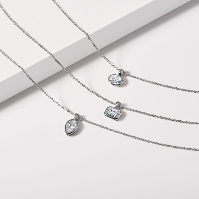 HALSKETTE MIT OVALEM LABOR-DIAMANT IN WEISSGOLD - KETTEN MIT DIAMANTEN - 