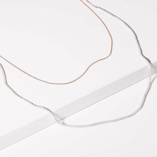 85 CM STRAND OF FRESHWATER PEARLS IN ROSE GOLD - PEARL NECKLACES - 