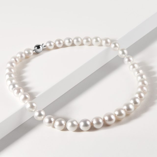 COLLIER DE PERLES DU PACIFIQUE SUD AVEC FERMOIR EN OR - COLLIERS DE PERLES - 