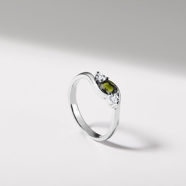 RING WITH MOLDAVITE AND DIAMONDS IN WHITE GOLD - MOLDAVITE RINGS - 