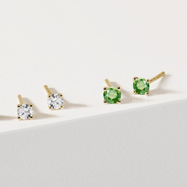 GREEN DIAMOND EARRINGS IN GOLD - DIAMOND STUD EARRINGS - 