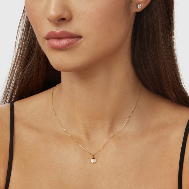 PENDENTIF EN OR AVEC MÉDAILLON ET DIAMANT - PENDENTIFS - 