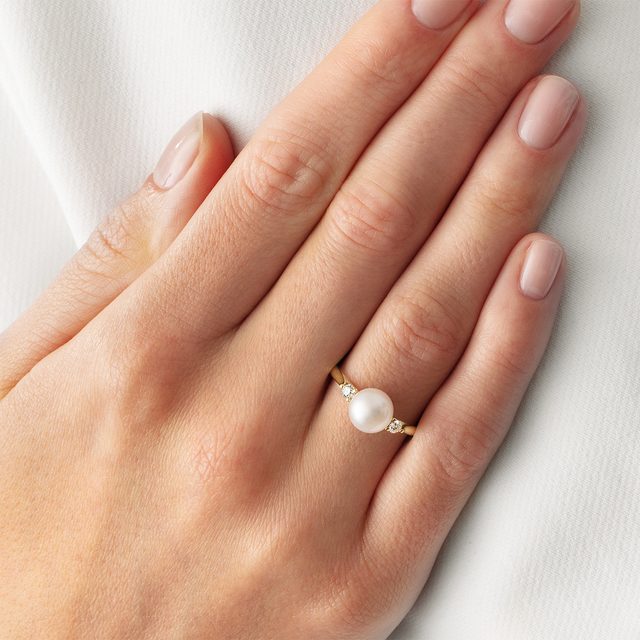 GOLDRING MIT SÜSSWASSERPERLE UND DIAMANTEN - PERLEN RINGE - 