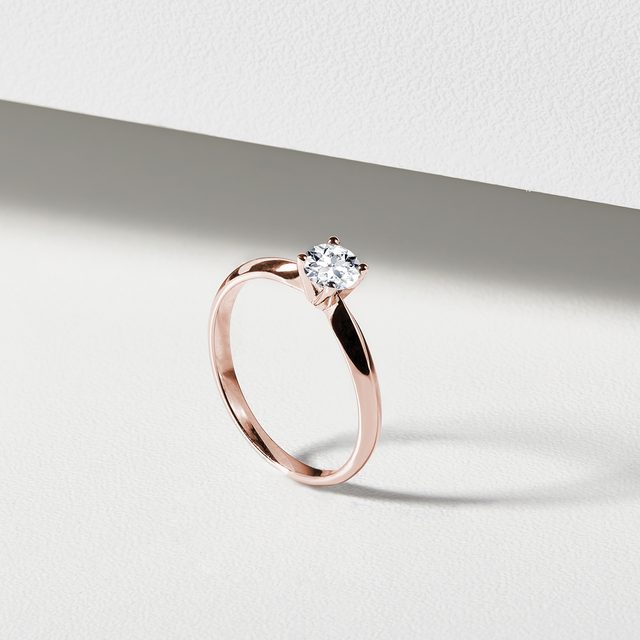 BAGUE EN OR ROSE AVEC DIAMANT DE SYNTHÈSE - BAGUES AVEC DIAMANTS DE SYNTHÈSE - 