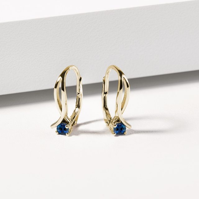 NÁUŠNICE ZE ŽLUTÉHO ZLATA S MODRÝM SAFÍREM - NÁUŠNICE SE SAFÍREM - 